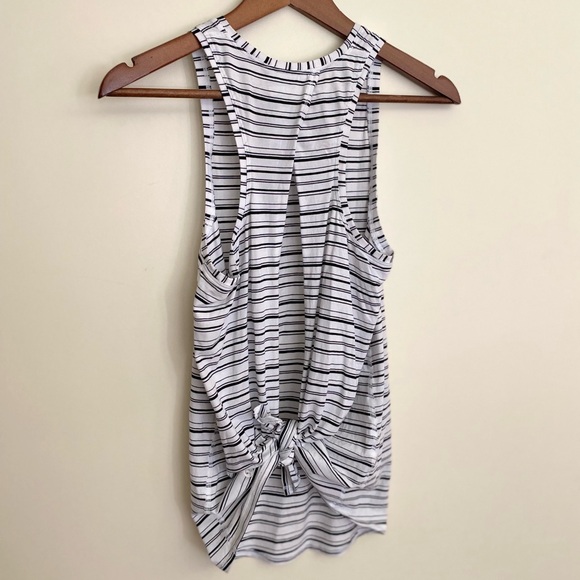 Lululemon | All Tied Up Tank - Picture 8 of 11
